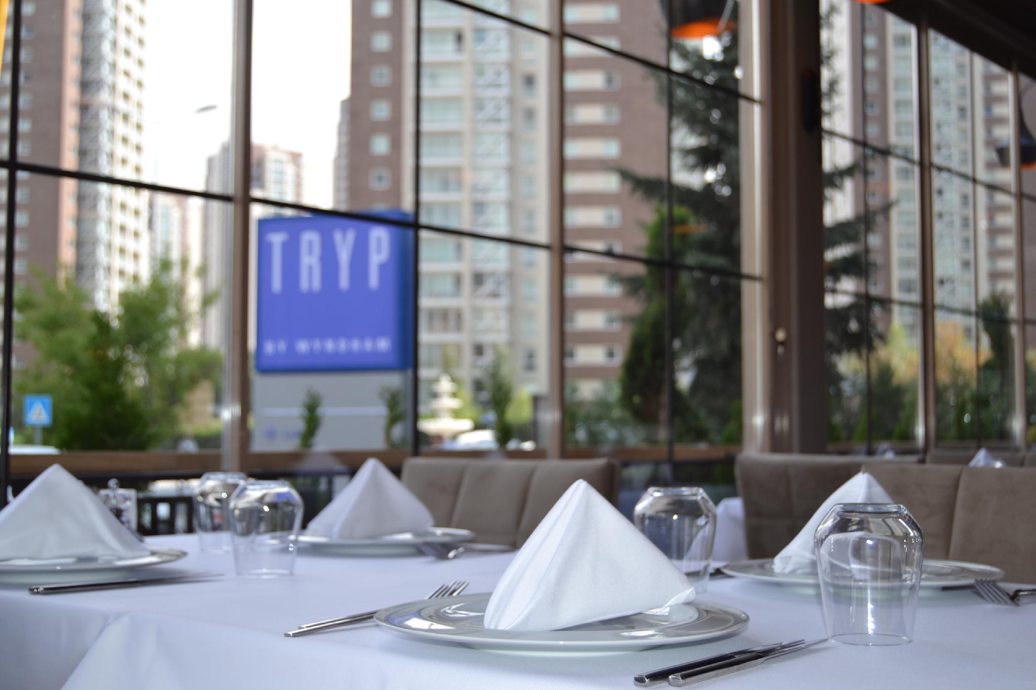 Tryp By Wyndham Ankara Oran Hotel Ngoại thất bức ảnh