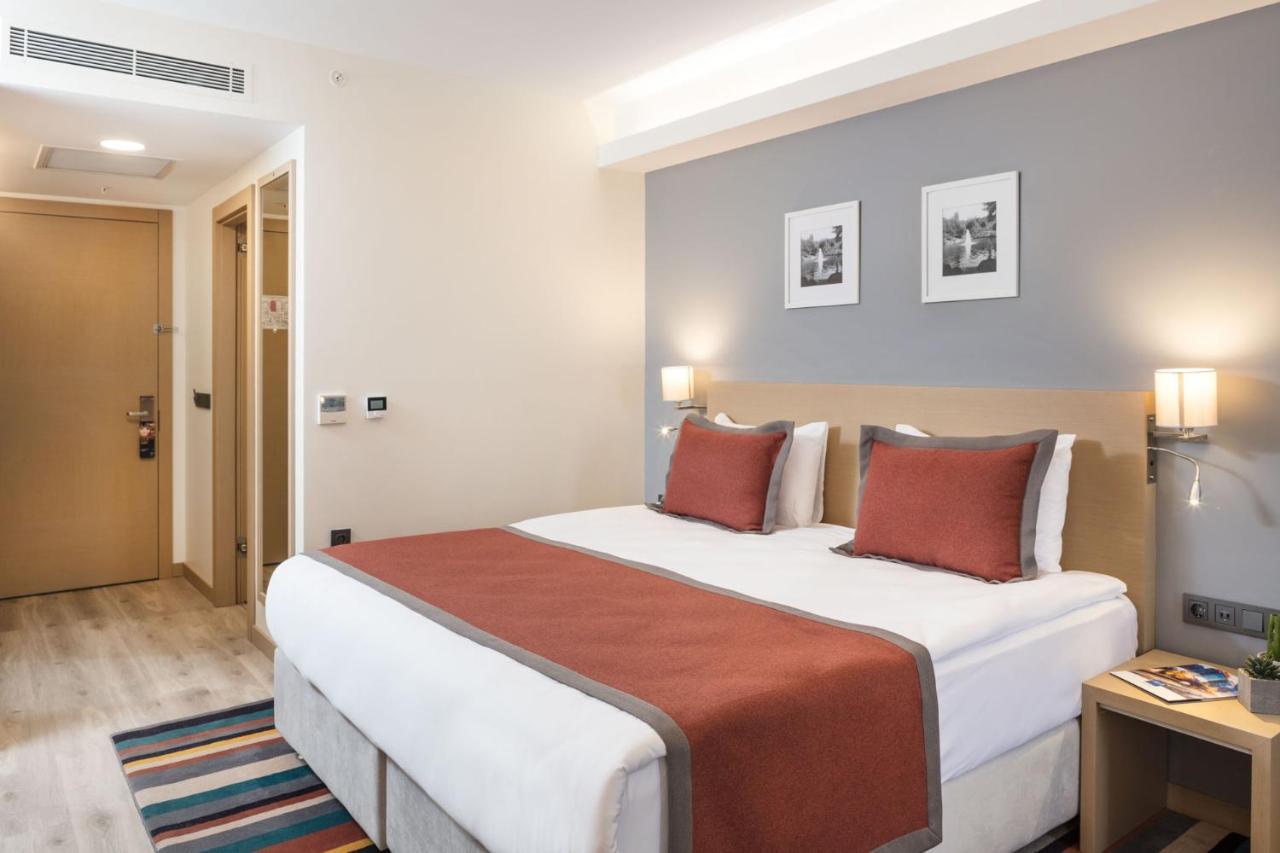 Tryp By Wyndham Ankara Oran Hotel Phòng bức ảnh