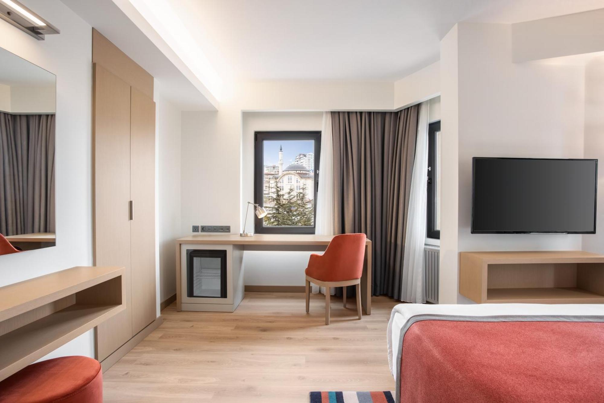 Tryp By Wyndham Ankara Oran Hotel Phòng bức ảnh