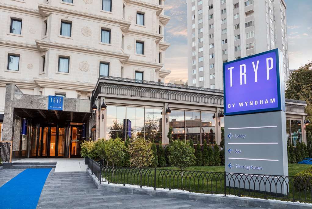 Tryp By Wyndham Ankara Oran Hotel Ngoại thất bức ảnh